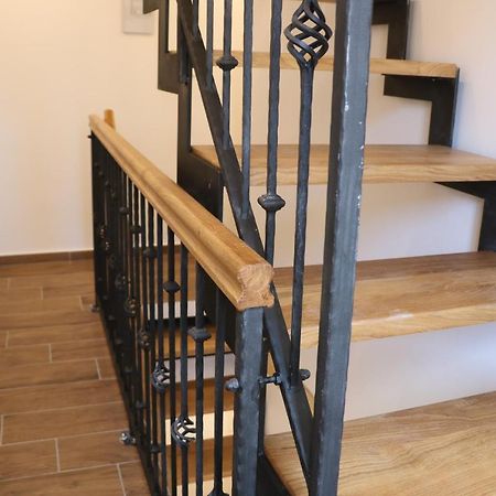 The Little Gem Bed and Breakfast Komiža Εξωτερικό φωτογραφία
