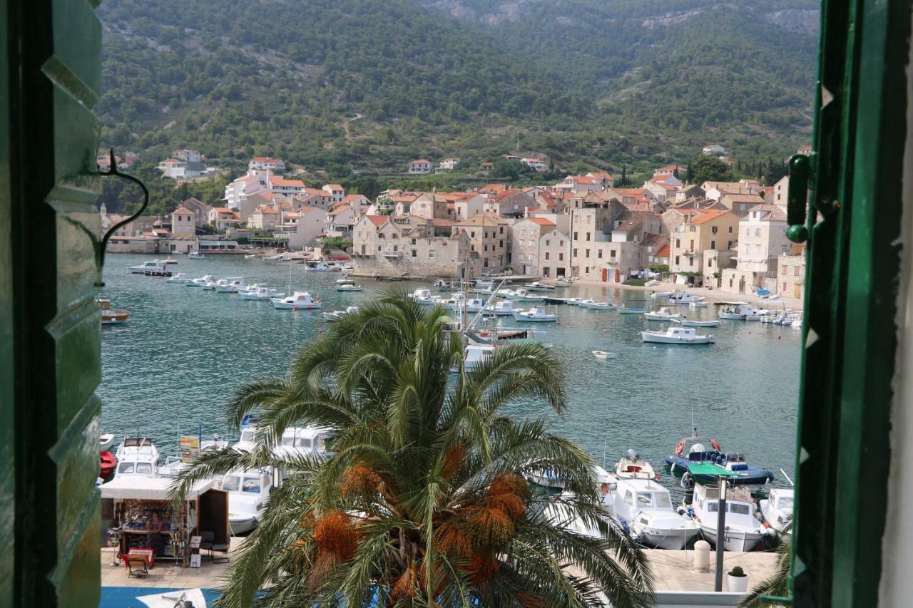 The Little Gem Bed and Breakfast Komiža Εξωτερικό φωτογραφία