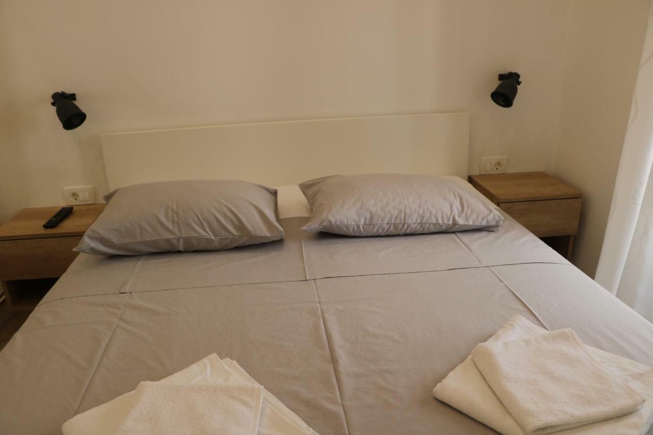The Little Gem Bed and Breakfast Komiža Εξωτερικό φωτογραφία